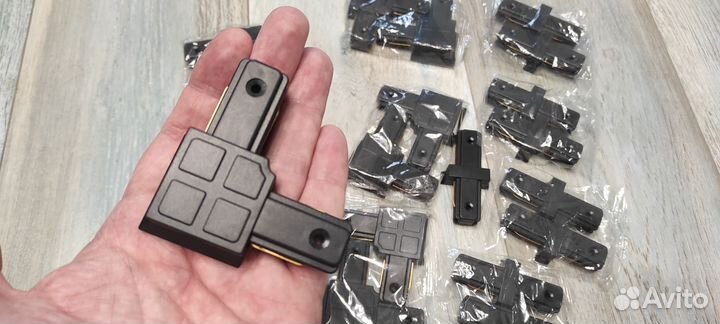 Коннекторы для соединения трековых шинопроводов