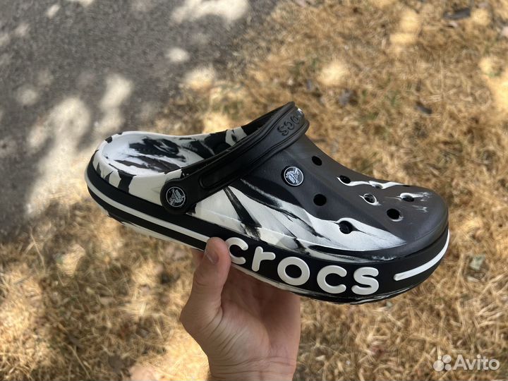 Мужские crocs градиент