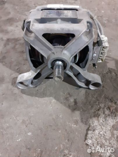 Электродвигатель 220в