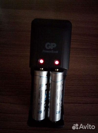 Зарядное устройство для аккумуляторных батареек