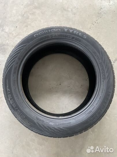 Nokian Tyres Hakka Blue 2 215/55 R17 98W