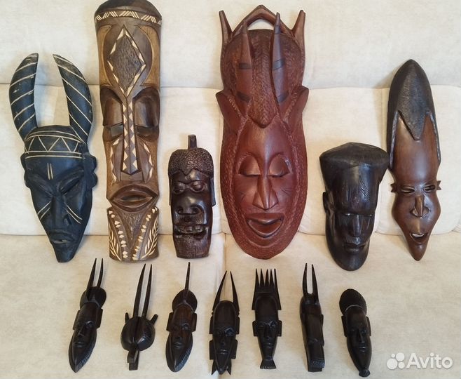 Африканские маски из дерева