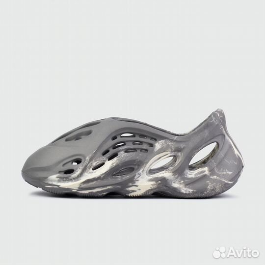 Кроссовки Yeezy Foam Moon Grey