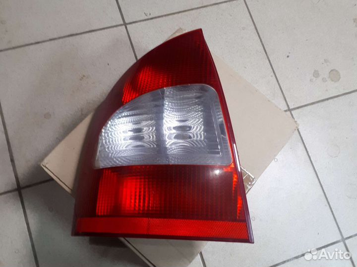 Фонарь задний ваз Калина 1118 левый