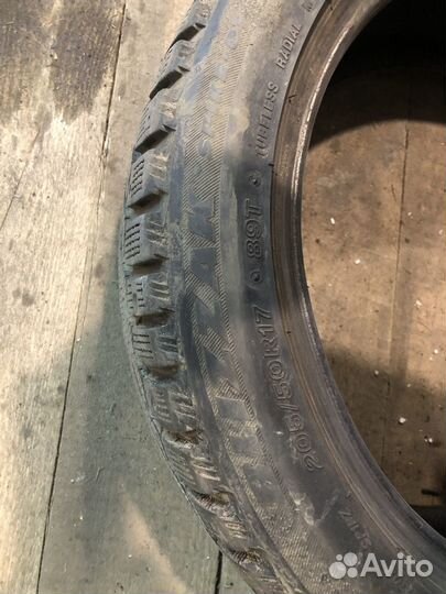 Bridgestone Blizzak DM-V1 205/50 R17