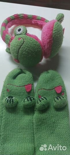 Теплые наушники и варежки