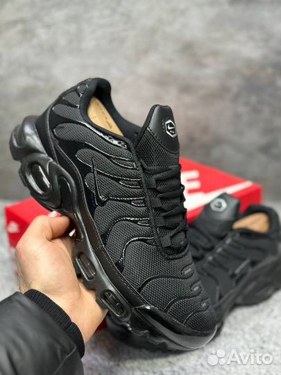 Кроссовки nike air max th plus