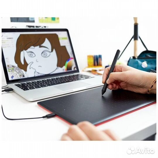 Графический планшет wacom One Medium CTL-672