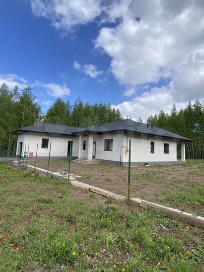 Коттедж 180 м² на участке 12 сот.