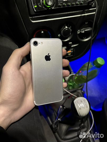 iPhone 7, 128 ГБ