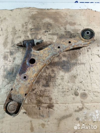 Рычаг передней подвески Hyundai Santa Fe