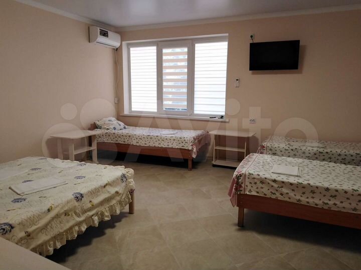 Комната 35 м² в 2-к., 1/2 эт.