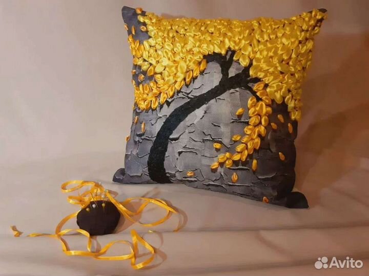 Подушка декоративная