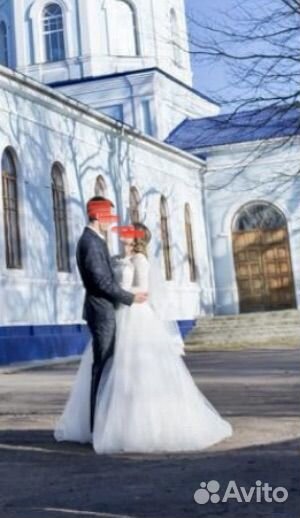 Свадебное платье
