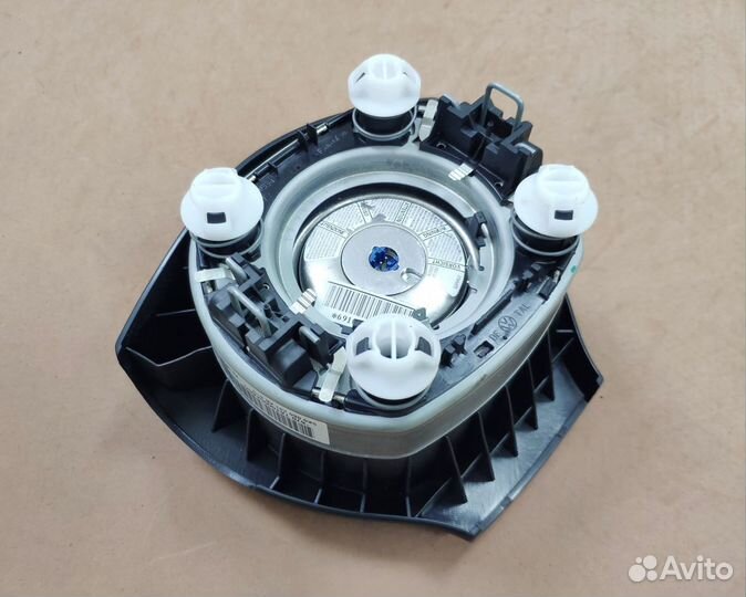 Подушка безопасности Volkswagen Passat B7
