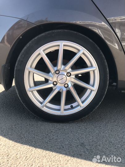 Vossen вертушки r16