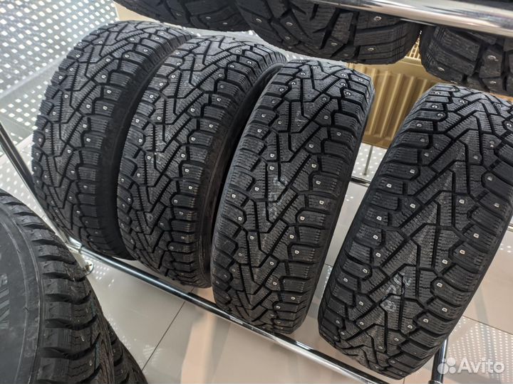 Pirelli Ice Zero 205/55 R16