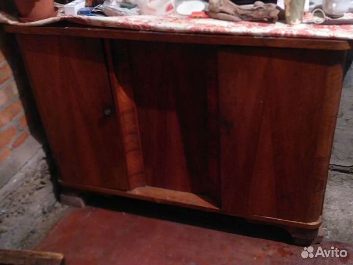 Ретро стол тумба