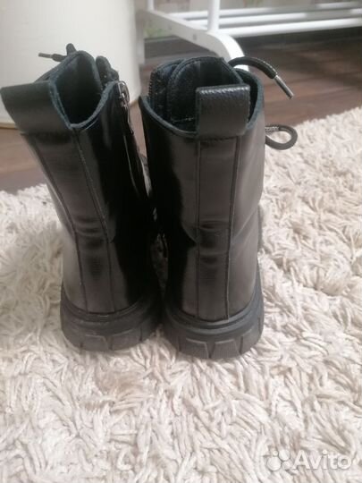 Ботинки демисезонные для девочки 35 размер