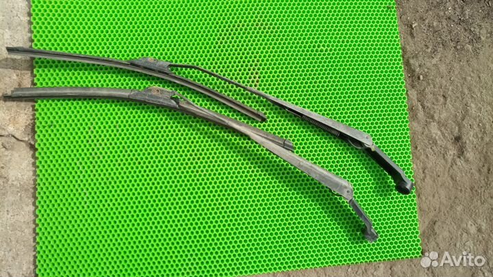 Поводок дворников Chevrolet Lacetti