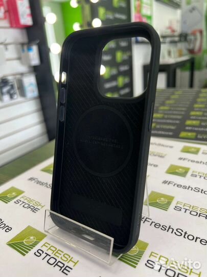 Чехол с подставкой для iPhone 14 Pro