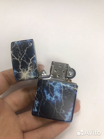 Зажигалка Zippo Lightning 48610