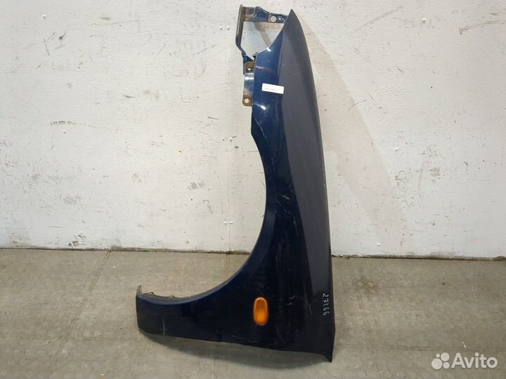 Крыло Mitsubishi Colt, 1993