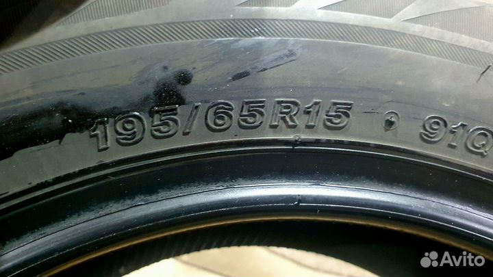 Bridgestone Blizzak VRX2 195/65 R15