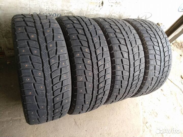 Blacklion Winter Tamer W507 245/40 R18 и 225/45 R18 97H