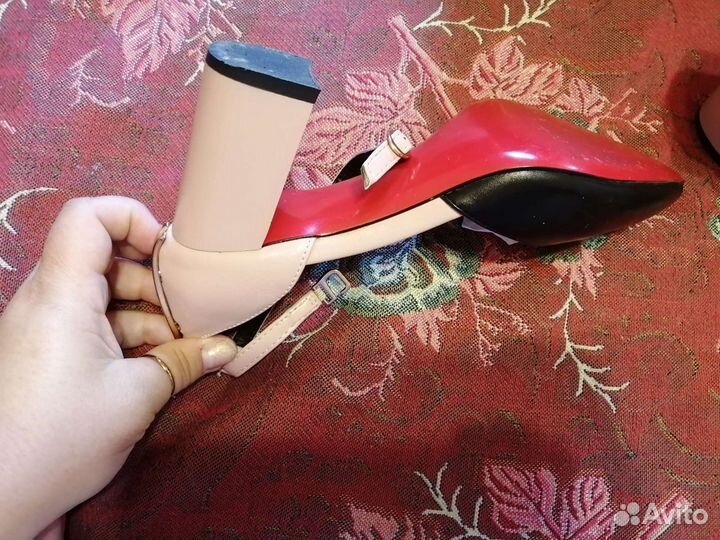 Босоножки 37 размер