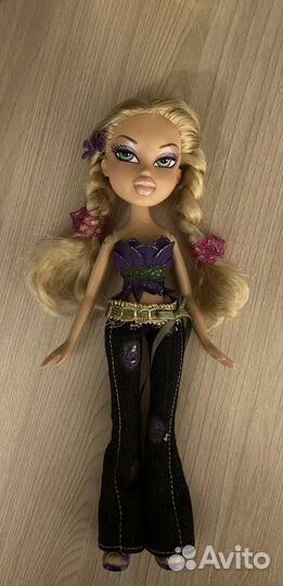 Кукла Bratz