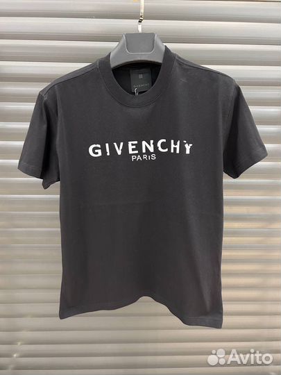 Новая Футболка мужская givenchy