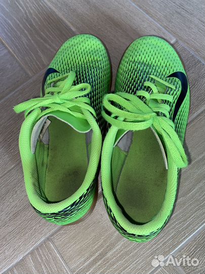 Кроссовки бампы