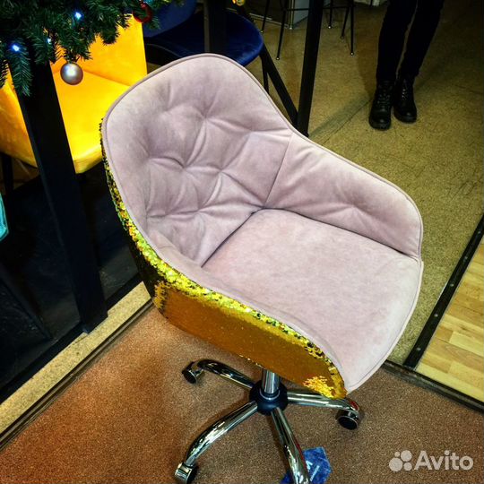 Перетяжка и Ремонт мягкой мебели