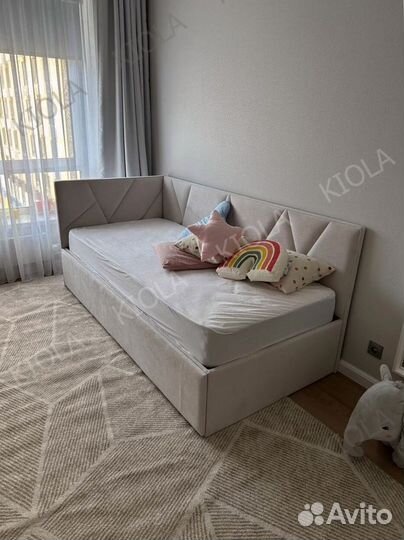 Детский мягкий диван