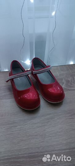 Туфли для девочки 28 размер