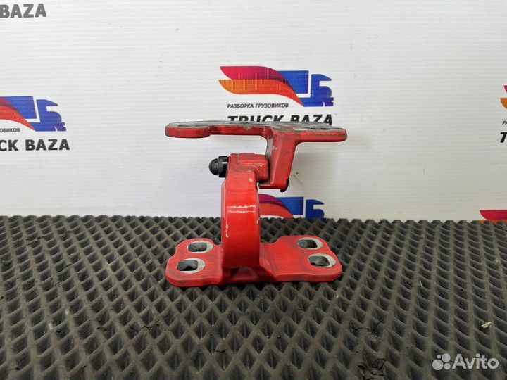 Петля двери левой Renault T, Volvo FH