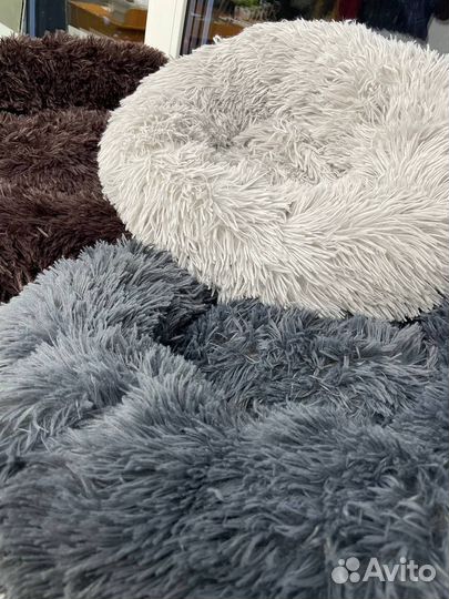 Лежанки для кошек и собак