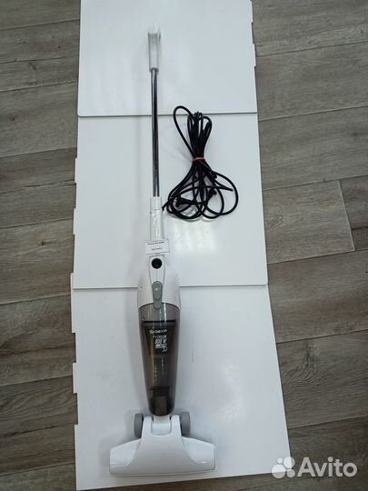 Пылесос Dexp M-800V