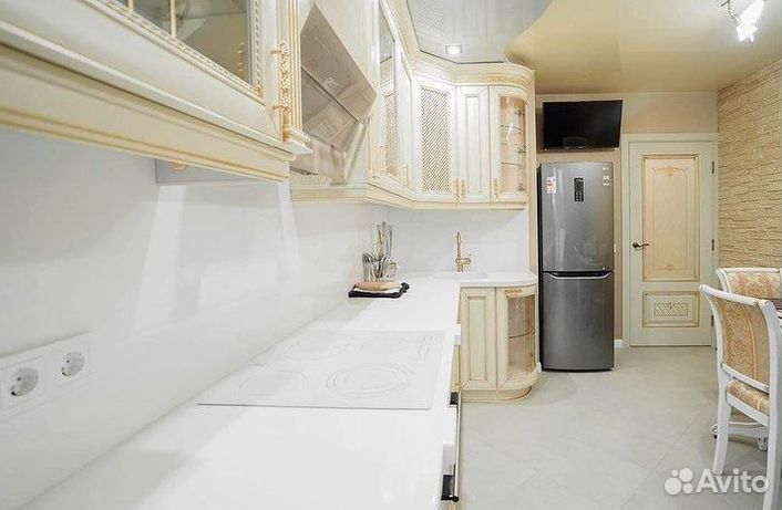 Кухонный гарнитур на заказ под ключ