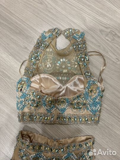 Костюм со стразами Marseilles couture