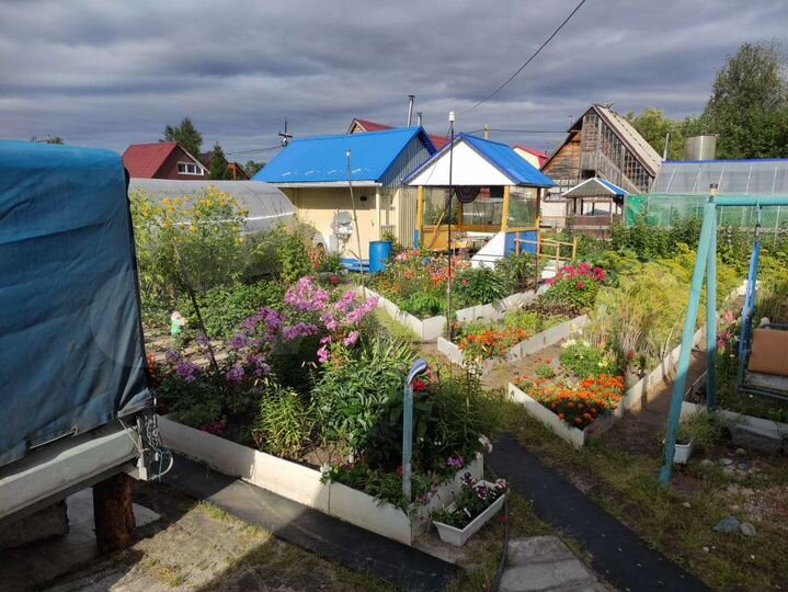 Дом 29,5 м² на участке 4,9 сот.