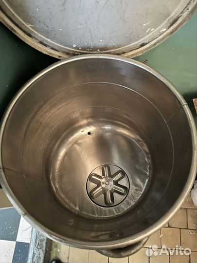 Круглая железная стиральная машина СССР