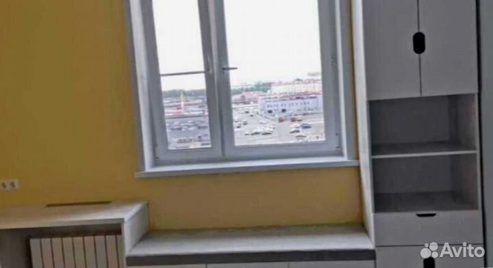 Рабочая зона у окна