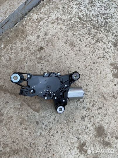 Двигатель стеклоочистителя задний colt