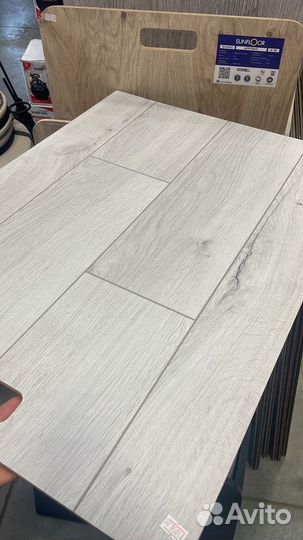 Кварцвиниловая плитка