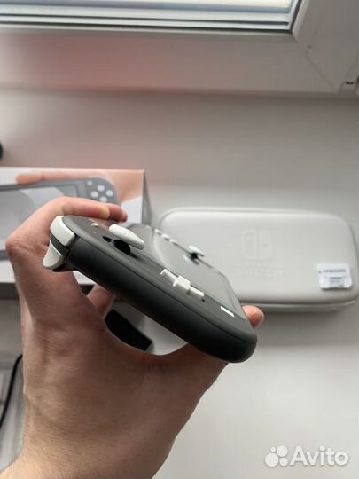 Nintendo switch lite с играми