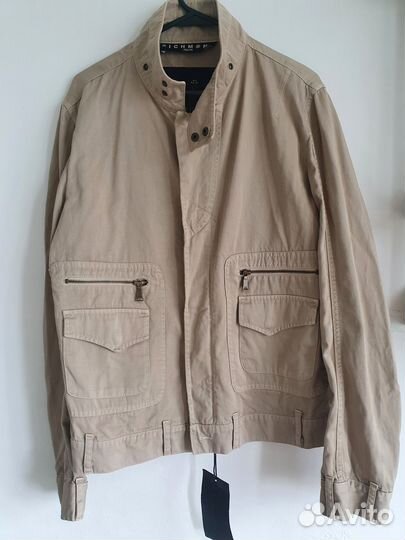 Ветровка Richmond