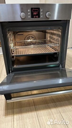 Духовой шкаф Bosch Германия с автопрограммами