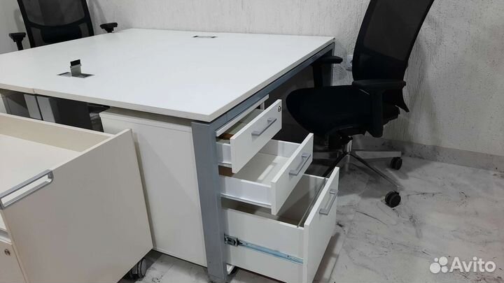 Верстаки, столы, Германия